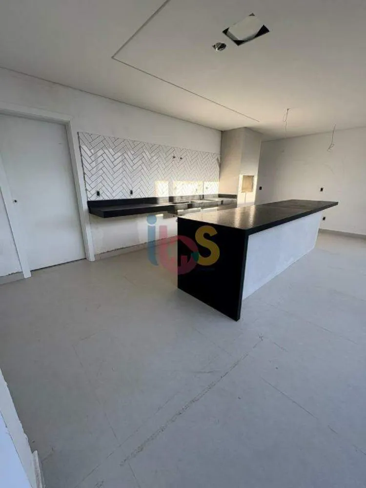 Casa, 3 quartos, 261 m² - Foto 4
