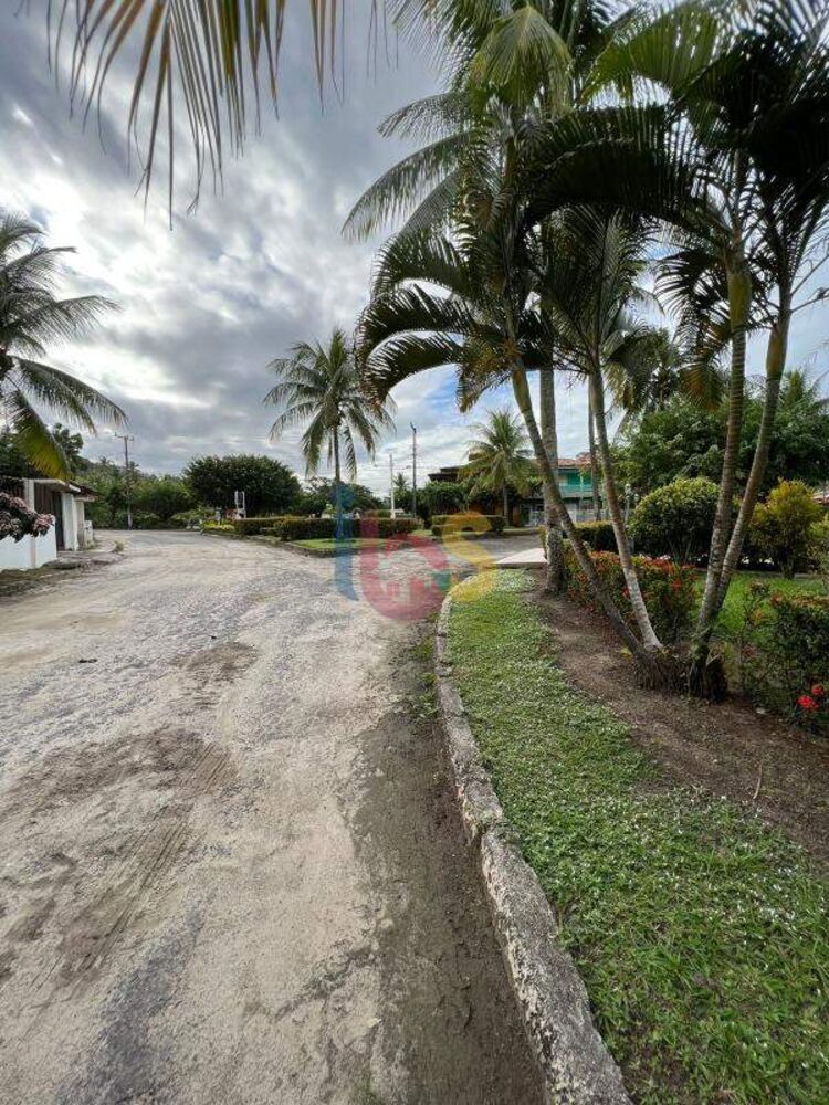 Casa à venda com 6 quartos, 190m² - Foto 4