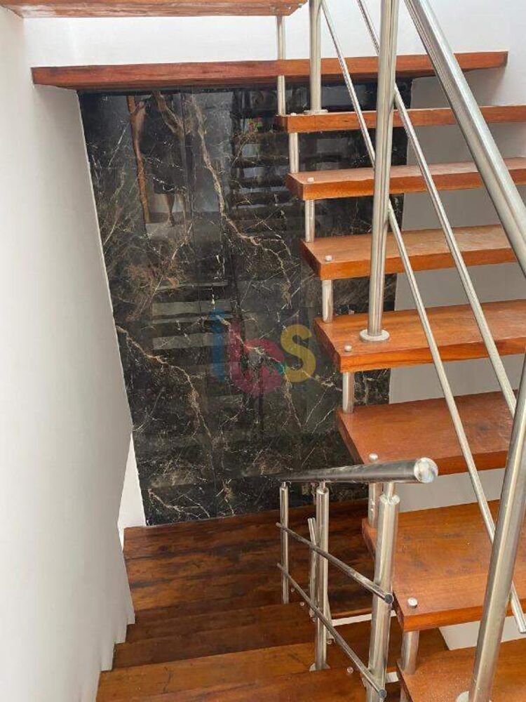 Casa à venda com 3 quartos, 120m² - Foto 7