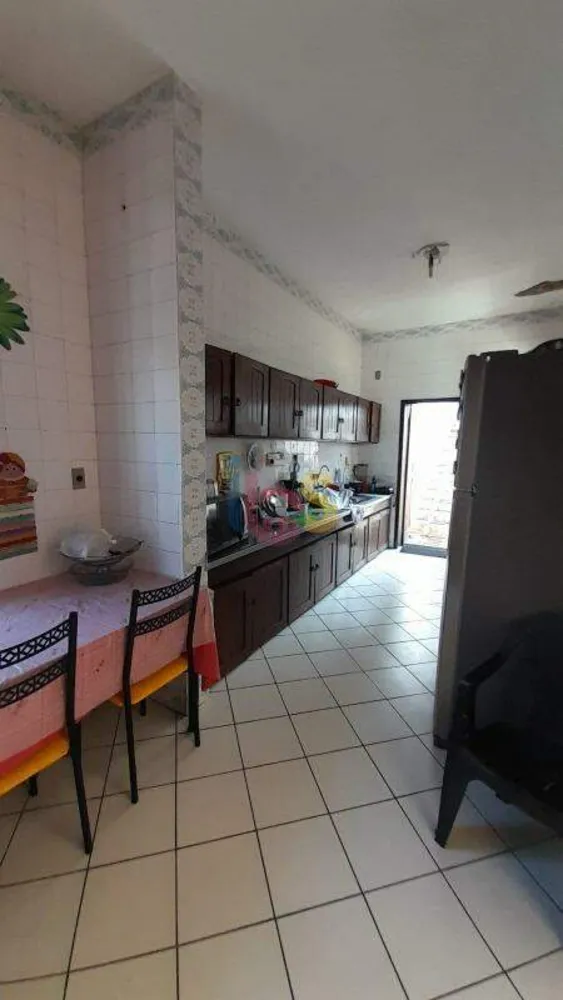Casa, 4 quartos, 200 m² - Foto 7