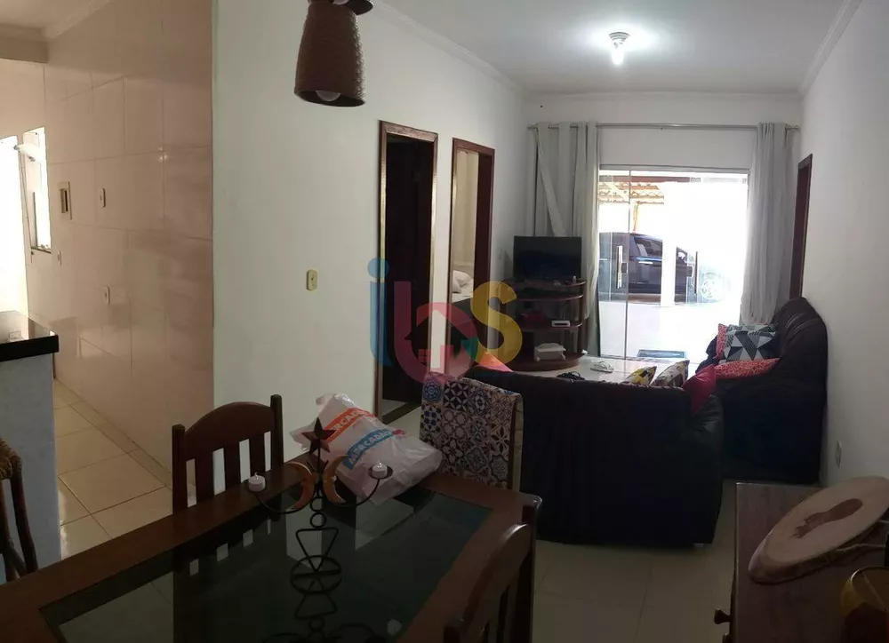 Casa à venda com 3 quartos, 90m² - Foto 6