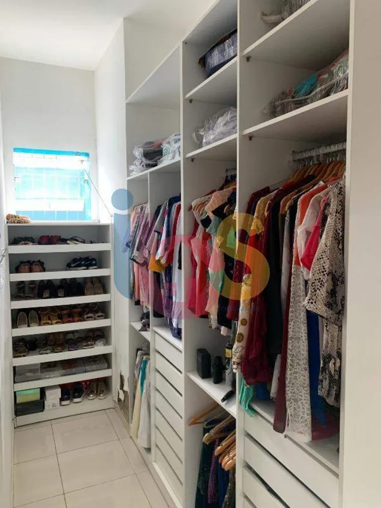 Casa, 3 quartos, 215 m² - Foto 6