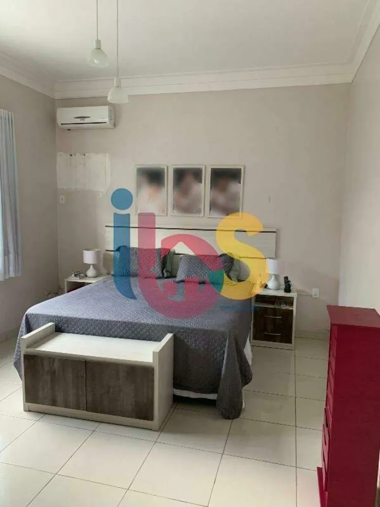 Casa, 3 quartos, 215 m² - Foto 1