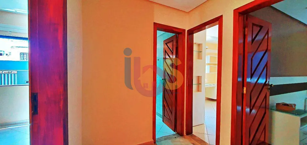 Casa, 3 quartos, 141 m² - Foto 6