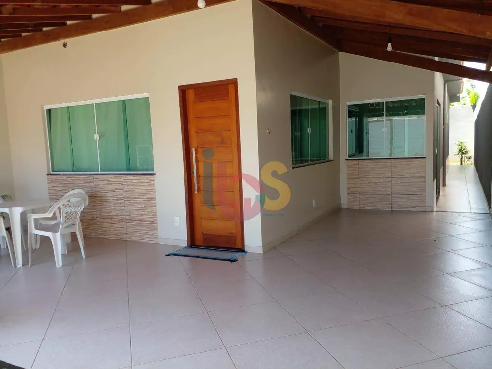 Casa à venda com 3 quartos, 170000m² - Foto 3