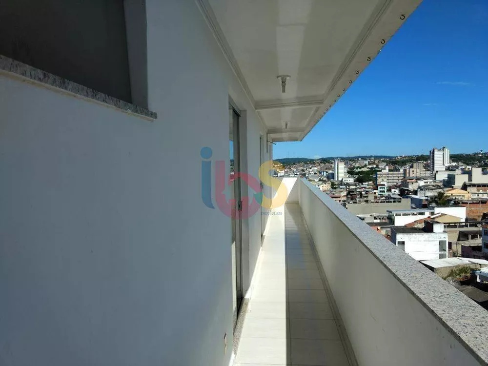 Apartamento à venda com 2 quartos, 130m² - Foto 2