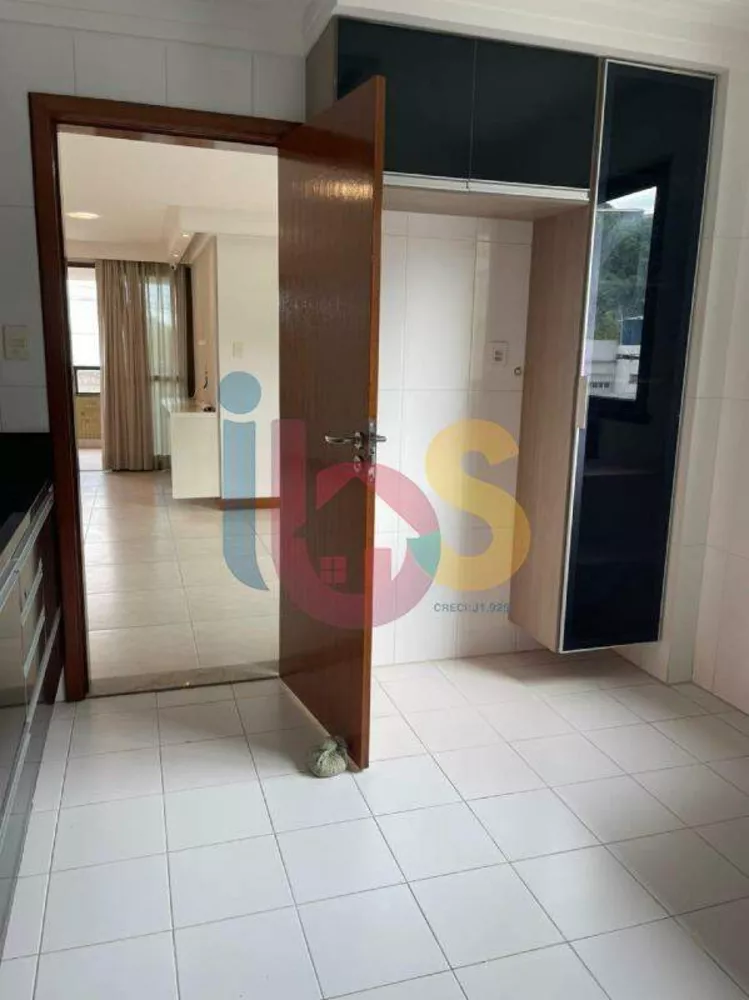 Apartamento à venda com 3 quartos, 130m² - Foto 10