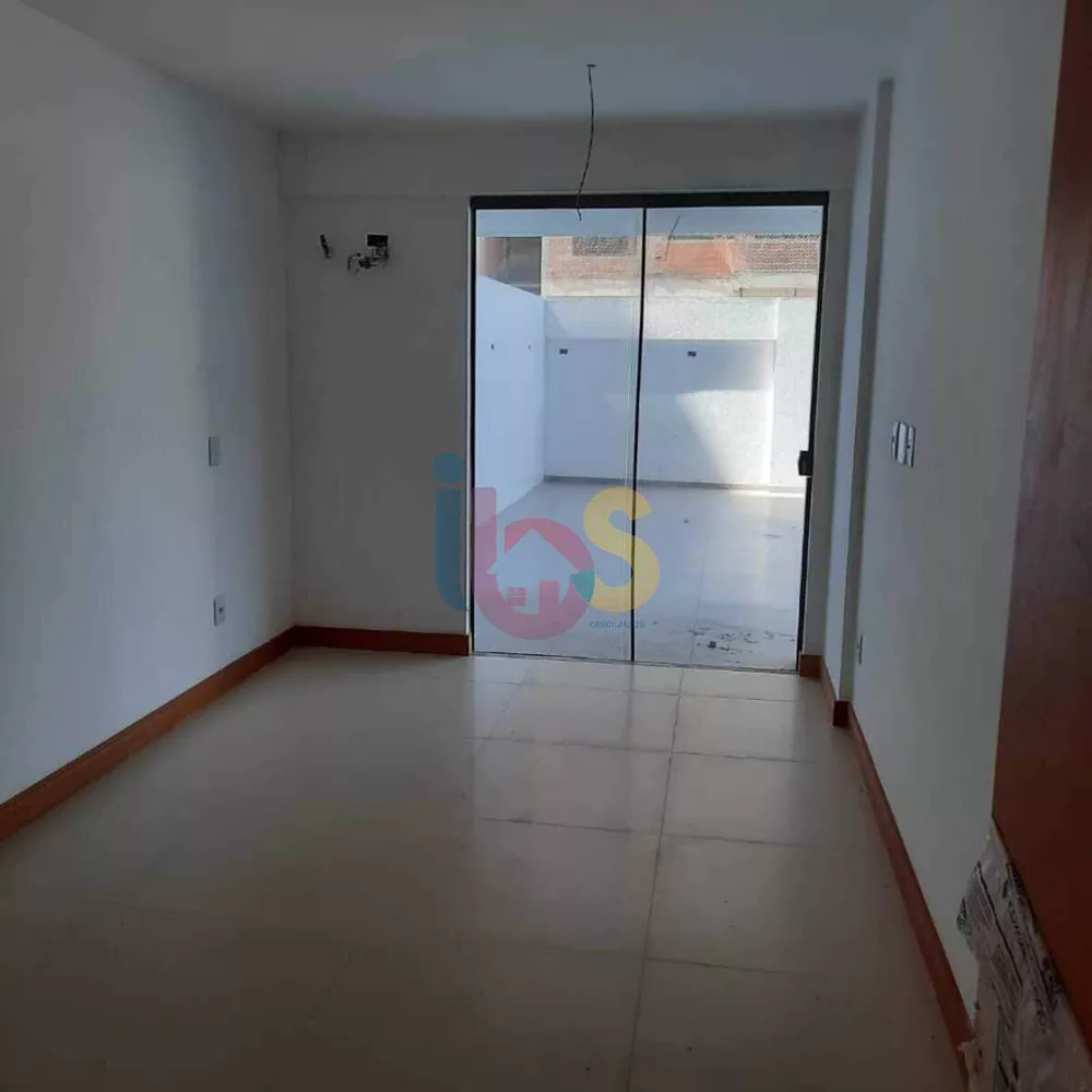 Apartamento à venda com 2 quartos, 138m² - Foto 4