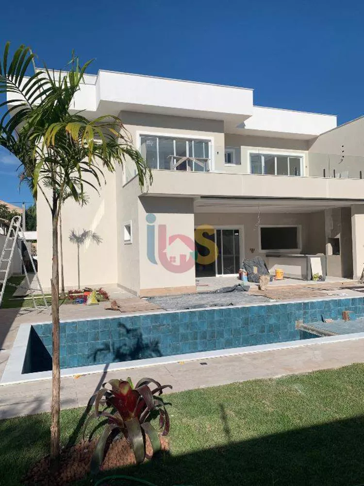 Casa à venda com 4 quartos, 250m² - Foto 4