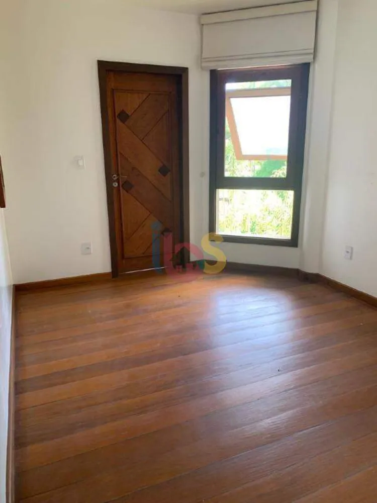 Casa, 4 quartos, 300 m² - Foto 9