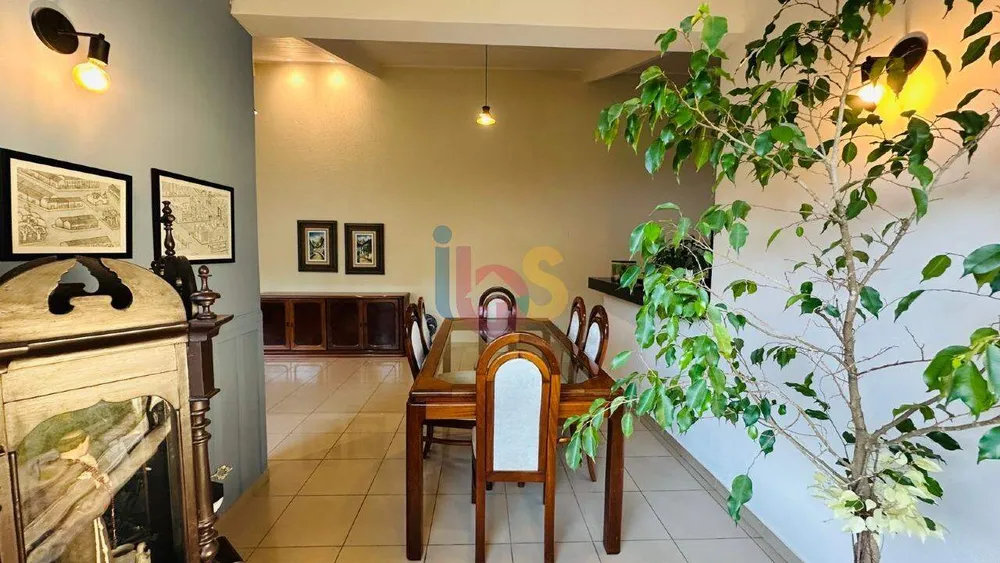 Casa, 4 quartos, 200 m² - Foto 9