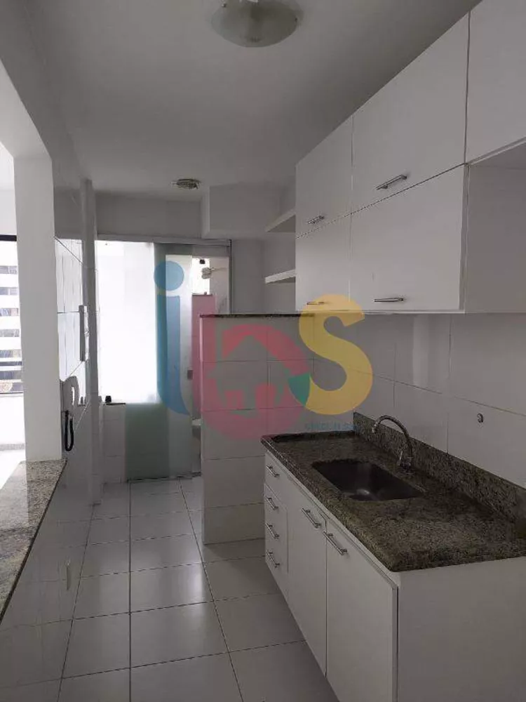 Apartamento à venda com 2 quartos, 76m² - Foto 4