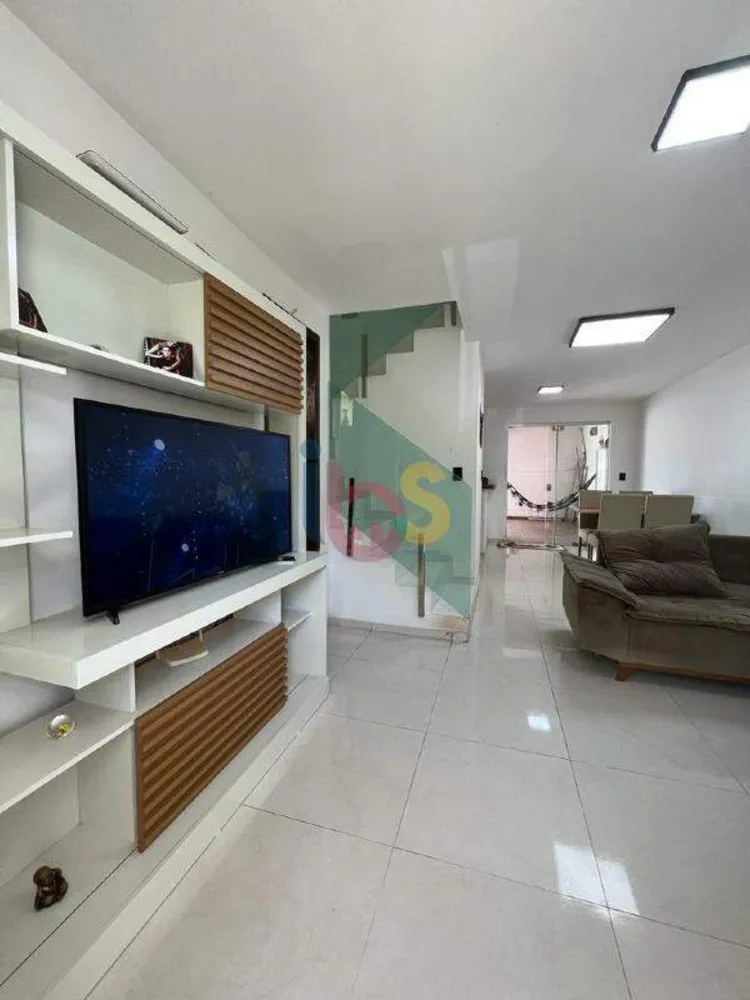 Casa, 3 quartos, 170 m² - Foto 2