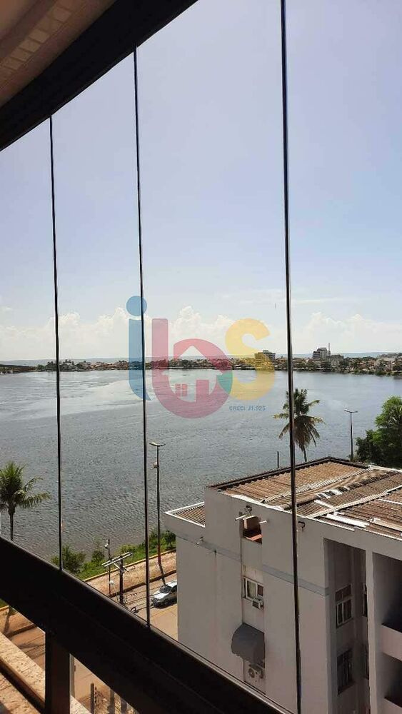 Apartamento à venda com 2 quartos, 113m² - Foto 2