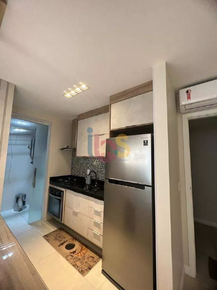 Apartamento à venda com 2 quartos, 71m² - Foto 17