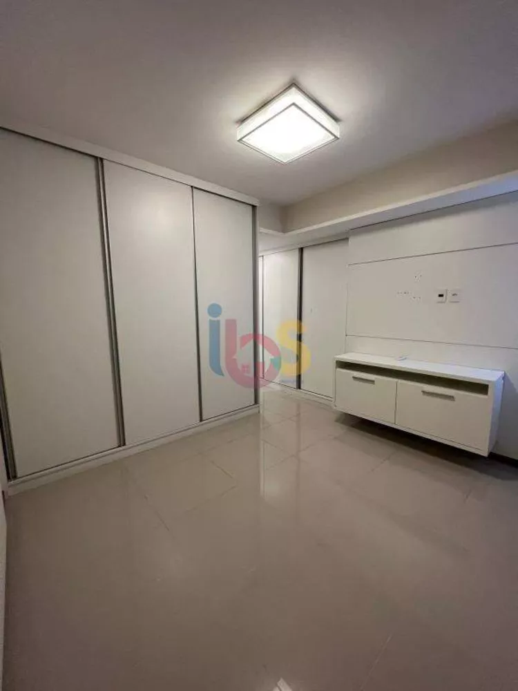 Apartamento à venda com 3 quartos, 120m² - Foto 2