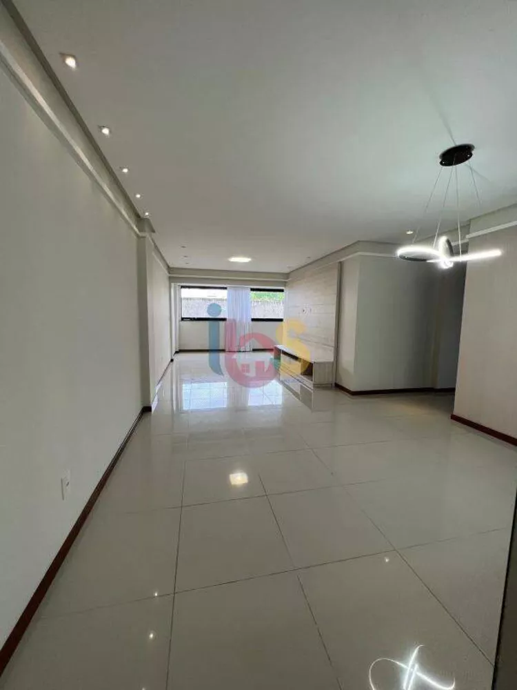 Apartamento à venda com 3 quartos, 120m² - Foto 4