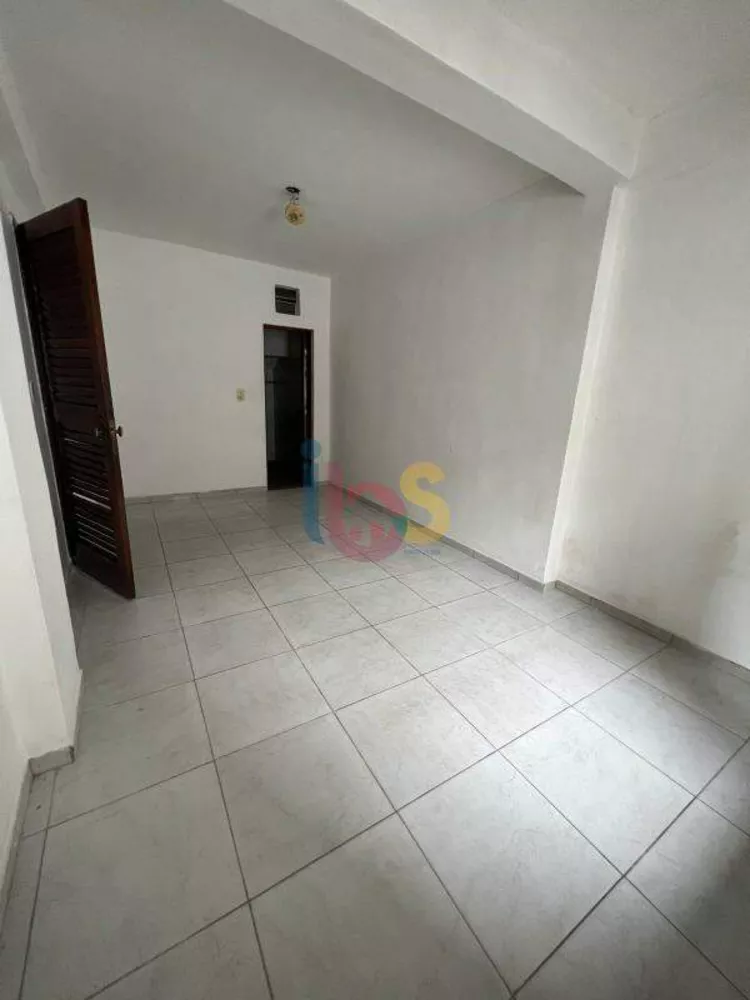 Casa à venda com 3 quartos, 150m² - Foto 4