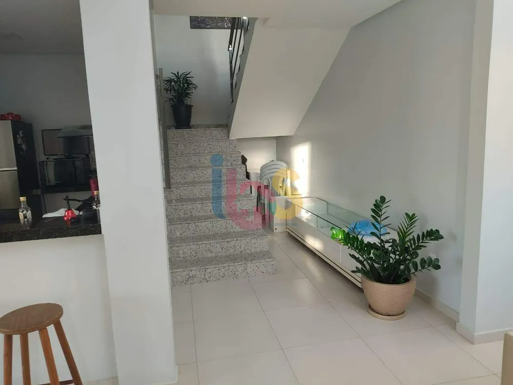Casa, 3 quartos, 213 m² - Foto 13