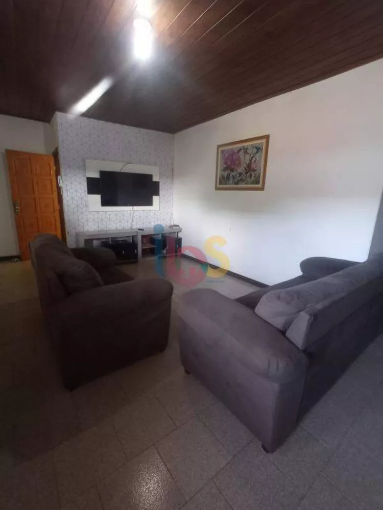 Casa à venda com 4 quartos, 700m² - Foto 3