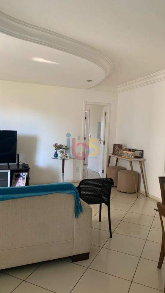 Apartamento à venda com 3 quartos, 150m² - Foto 4