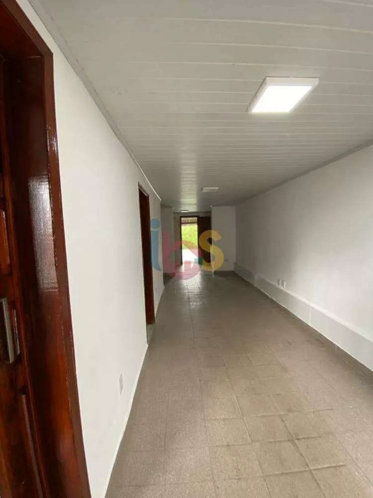 Casa à venda com 2 quartos, 75m² - Foto 1