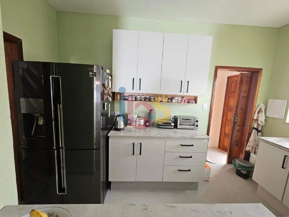 Casa, 4 quartos, 271 m² - Foto 3
