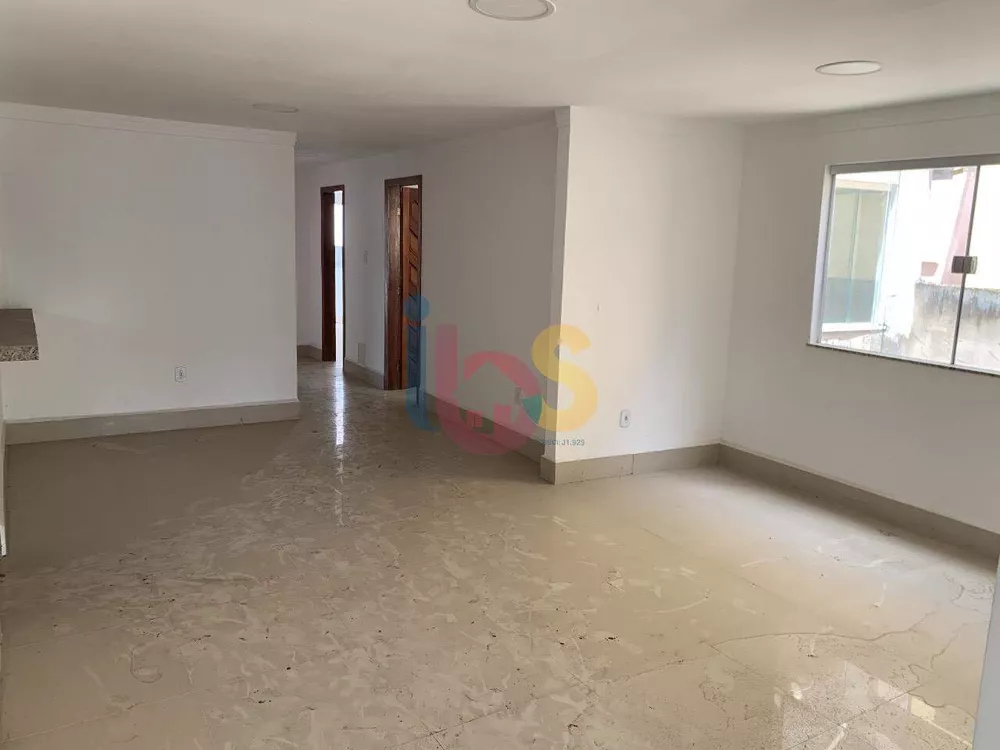 Apartamento à venda com 5 quartos, 220m² - Foto 3