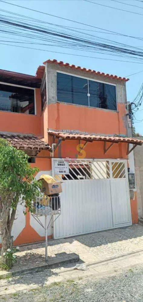 Casa à venda com 3 quartos, 160m² - Foto 1