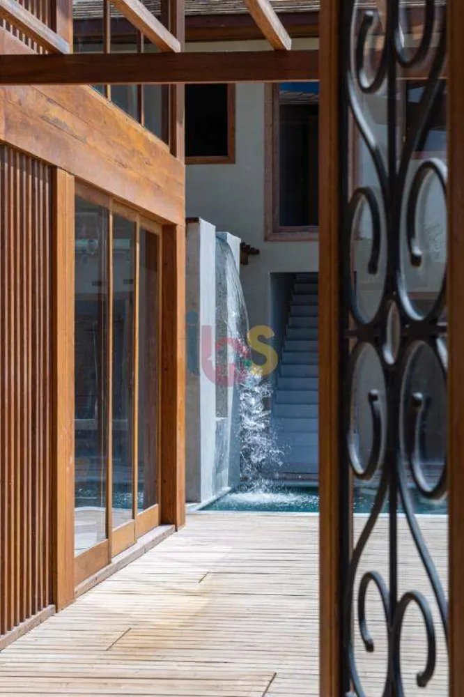 Casa, 5 quartos, 212 m² - Foto 2