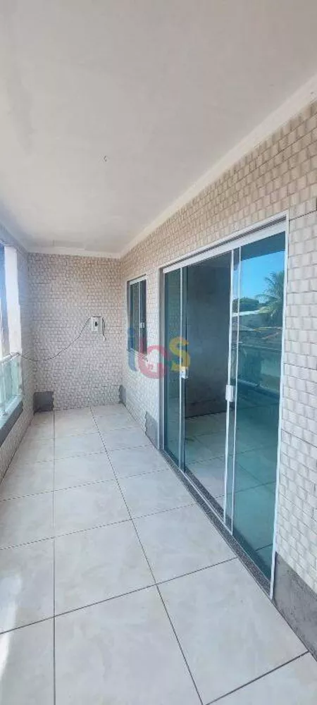 Casa à venda com 3 quartos, 132m² - Foto 2