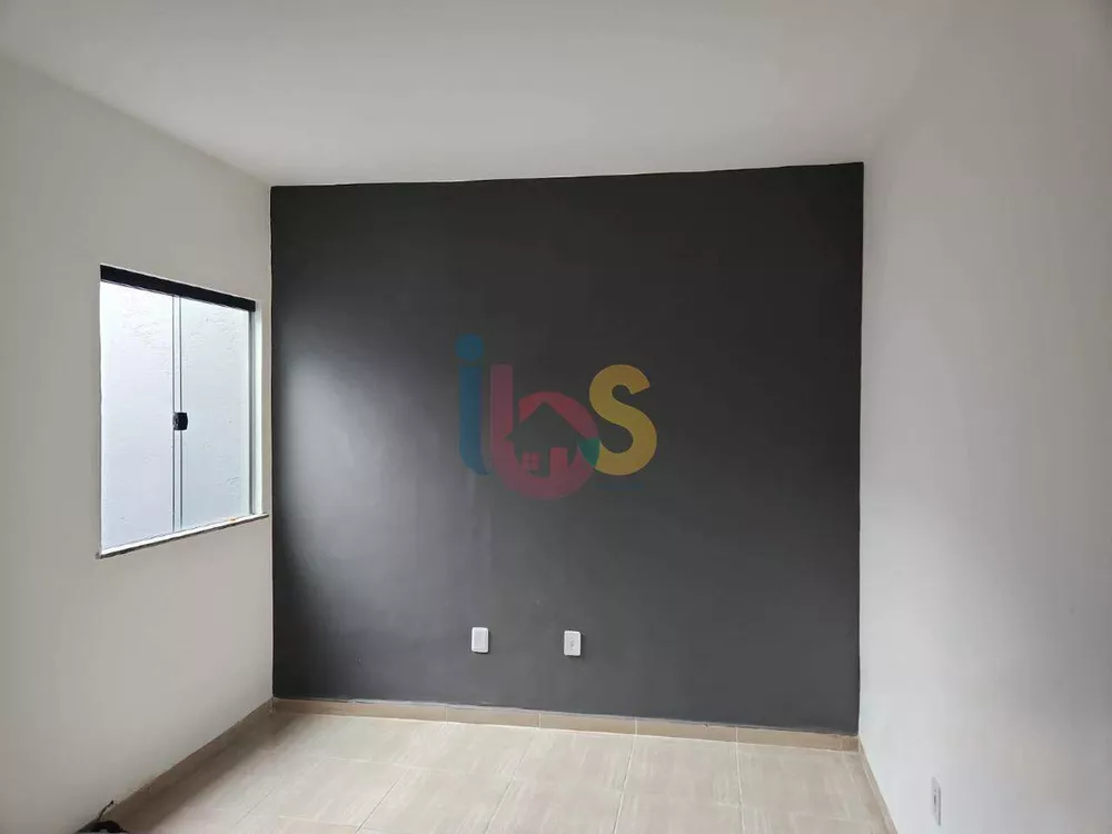 Casa à venda com 3 quartos, 166m² - Foto 4