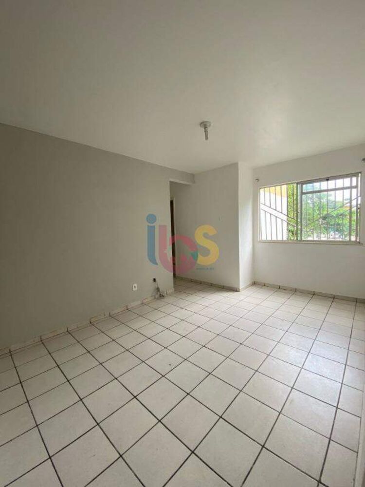 Apartamento à venda com 3 quartos, 80m² - Foto 2