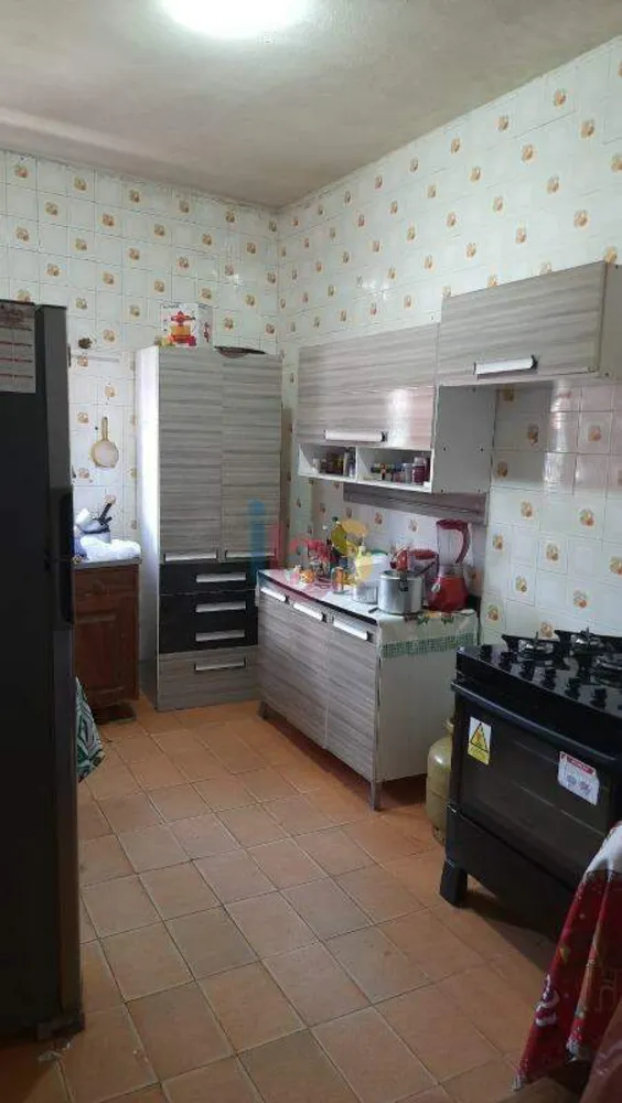 Casa, 9 quartos, 288 m² - Foto 8