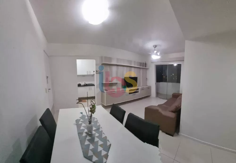 Apartamento à venda com 2 quartos, 76m² - Foto 5