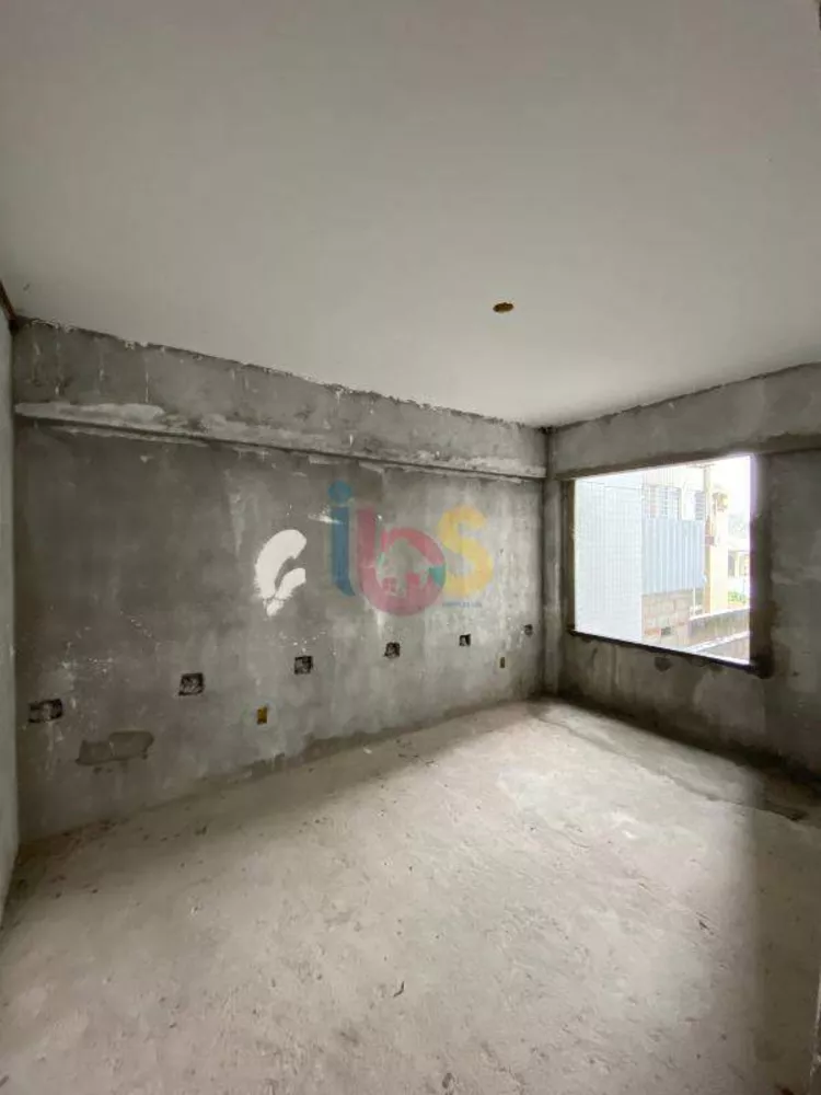 Apartamento à venda com 3 quartos, 141m² - Foto 5