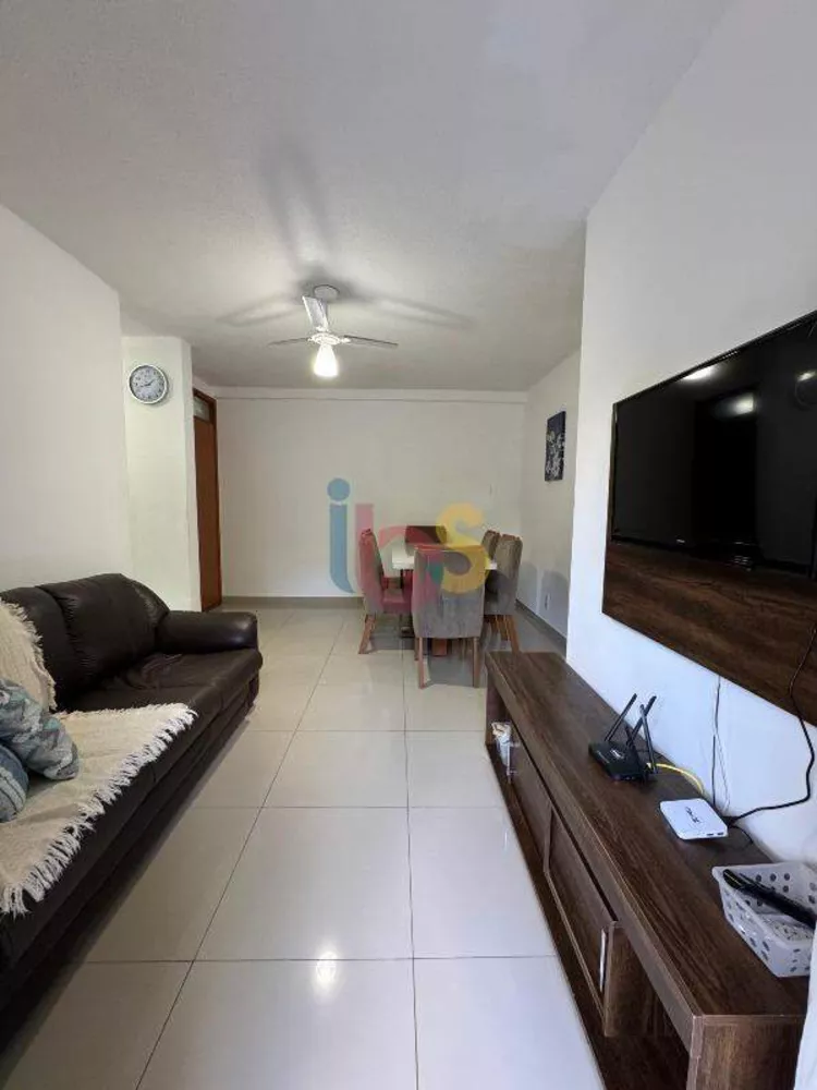 Apartamento à venda com 2 quartos, 84m² - Foto 2