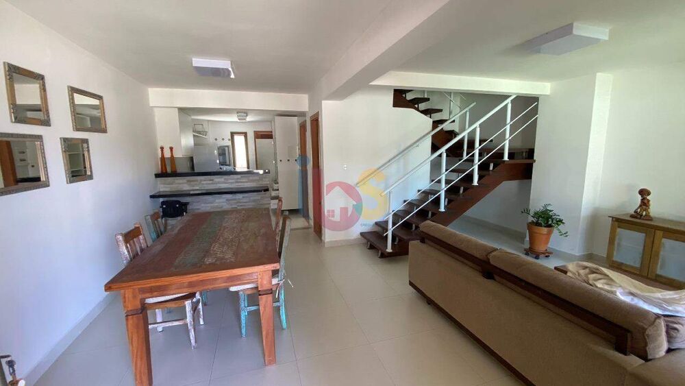 Casa à venda com 4 quartos, 140m² - Foto 6