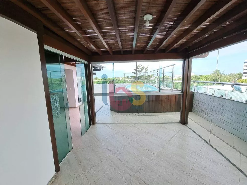 Cobertura à venda com 3 quartos, 200m² - Foto 2