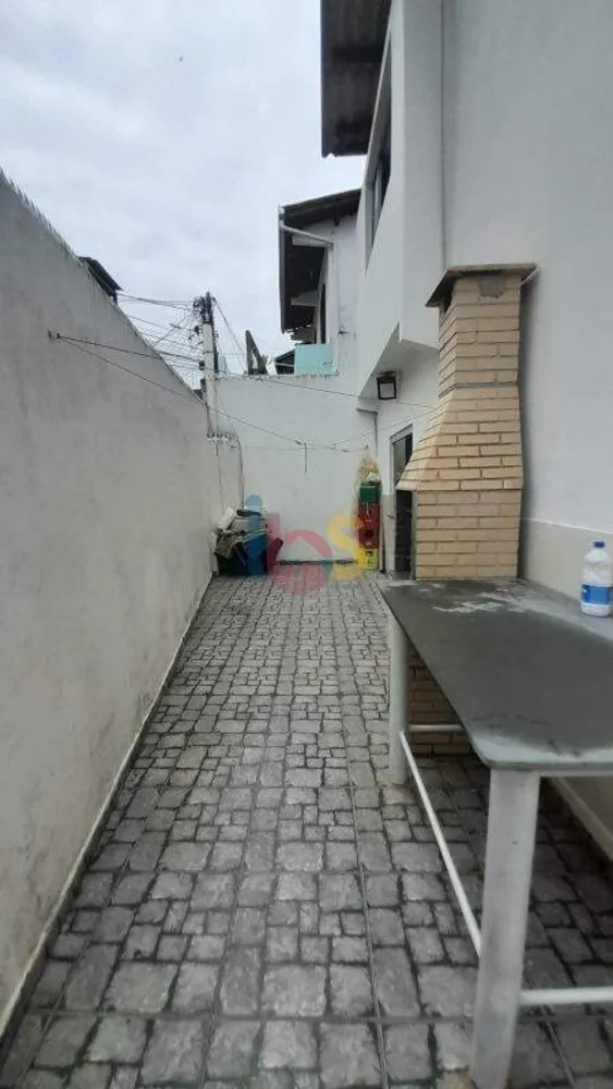 Casa, 3 quartos, 220 m² - Foto 12