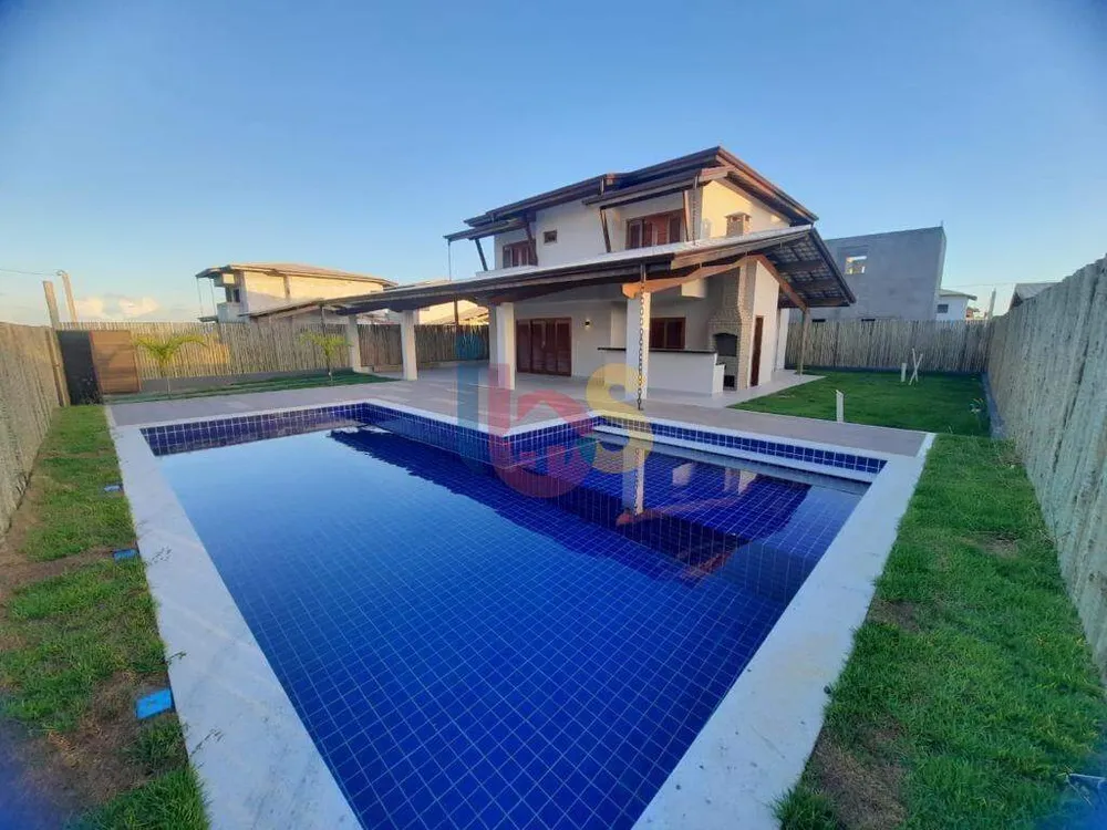 Casa, 6 quartos, 230 m² - Foto 2