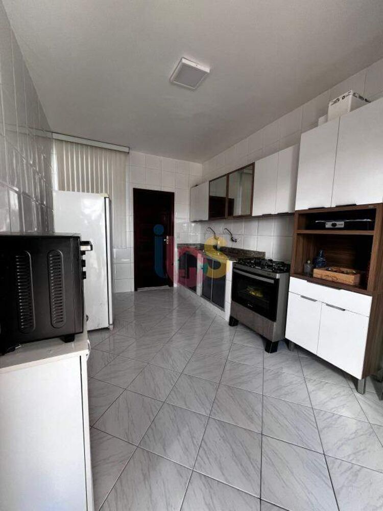 Apartamento à venda com 2 quartos, 160m² - Foto 11