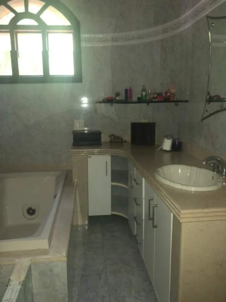 Casa, 7 quartos, 1900 m² - Foto 3
