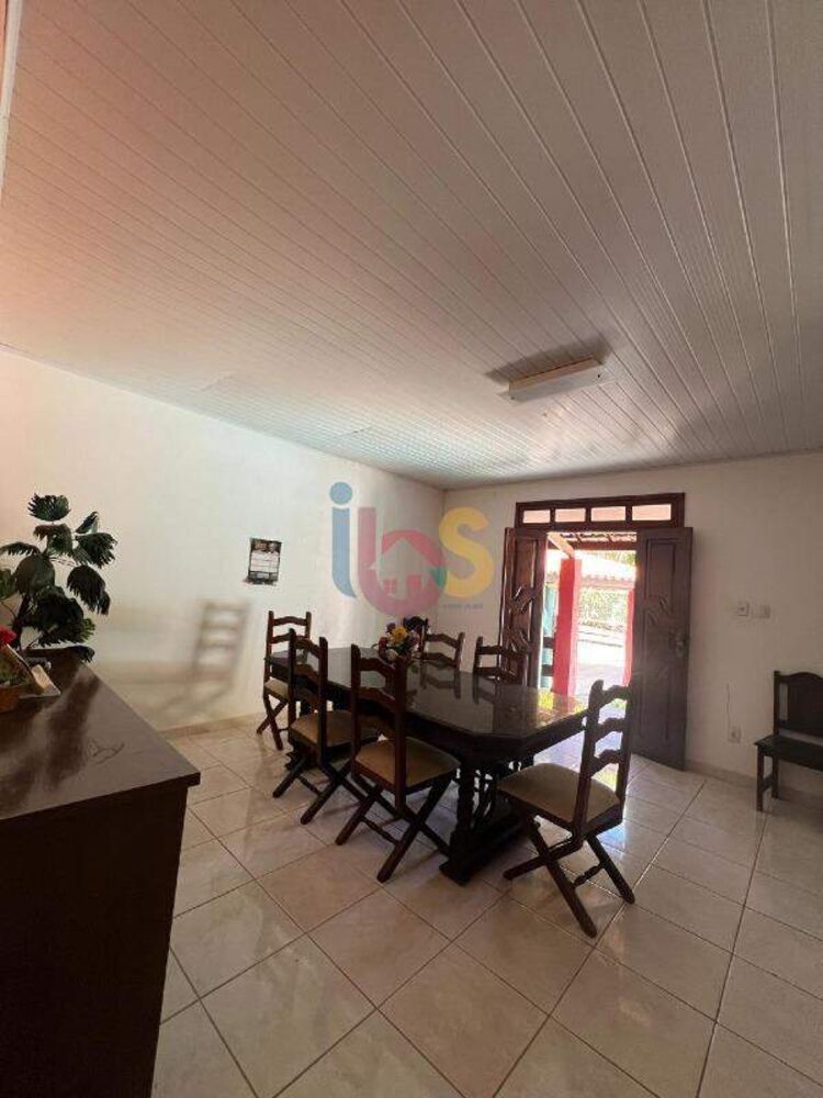 Casa à venda com 3 quartos, 250m² - Foto 10