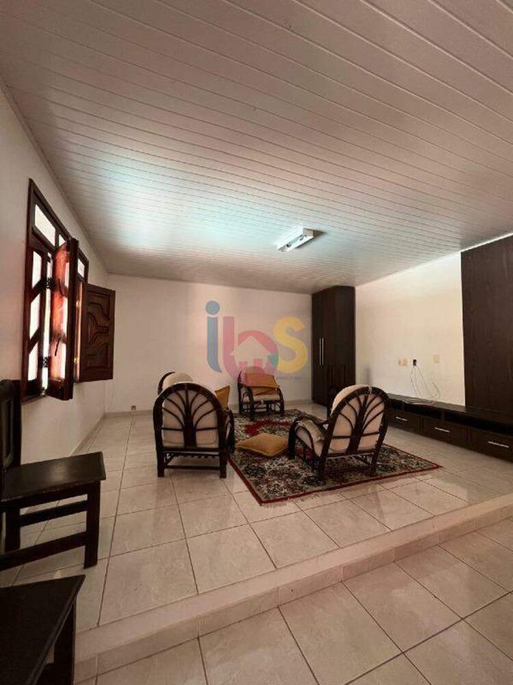 Casa à venda com 3 quartos, 250m² - Foto 9