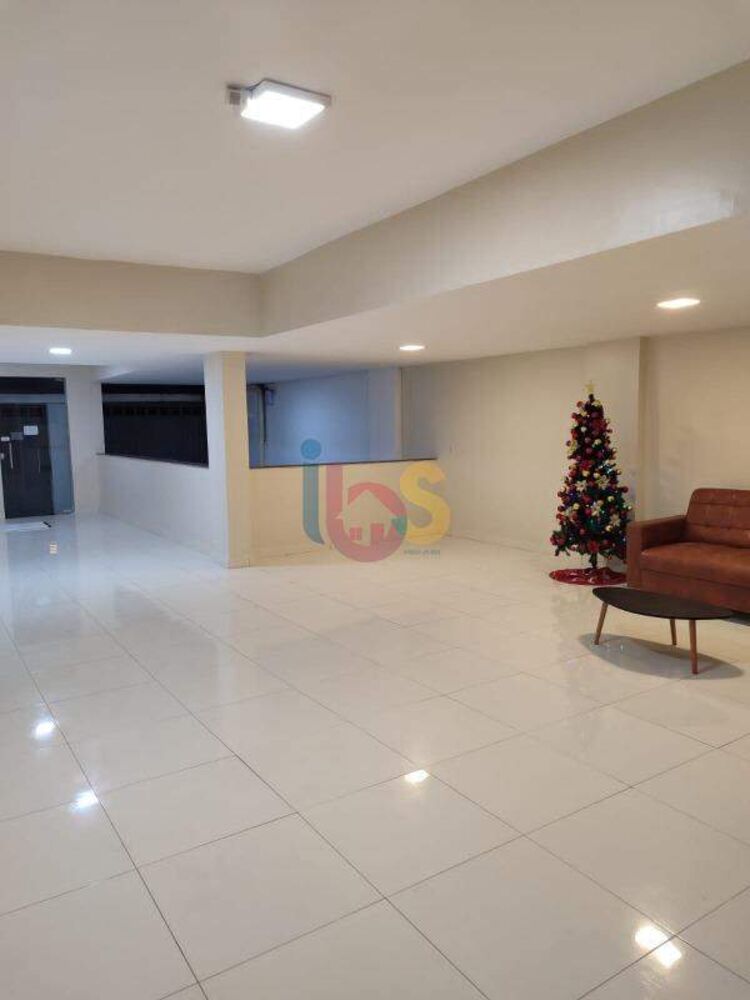 Apartamento à venda com 2 quartos, 80m² - Foto 2