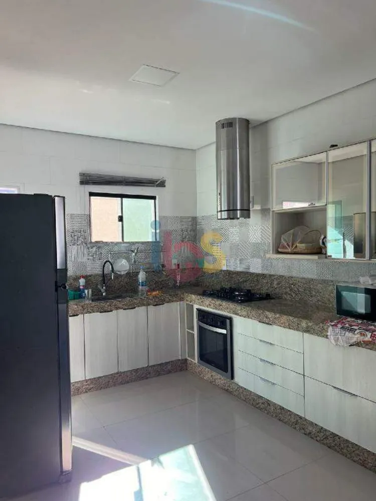 Casa, 4 quartos, 164 m² - Foto 8