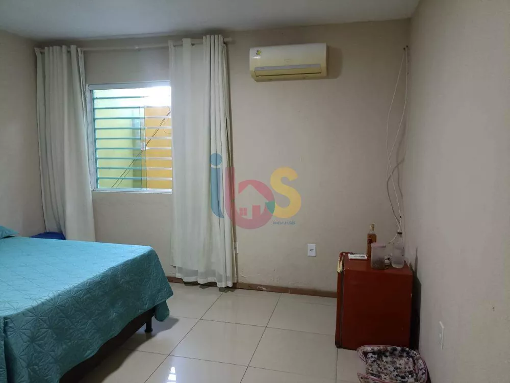 Casa à venda com 3 quartos, 150m² - Foto 2