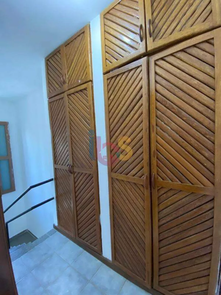 Casa à venda com 2 quartos, 80m² - Foto 3