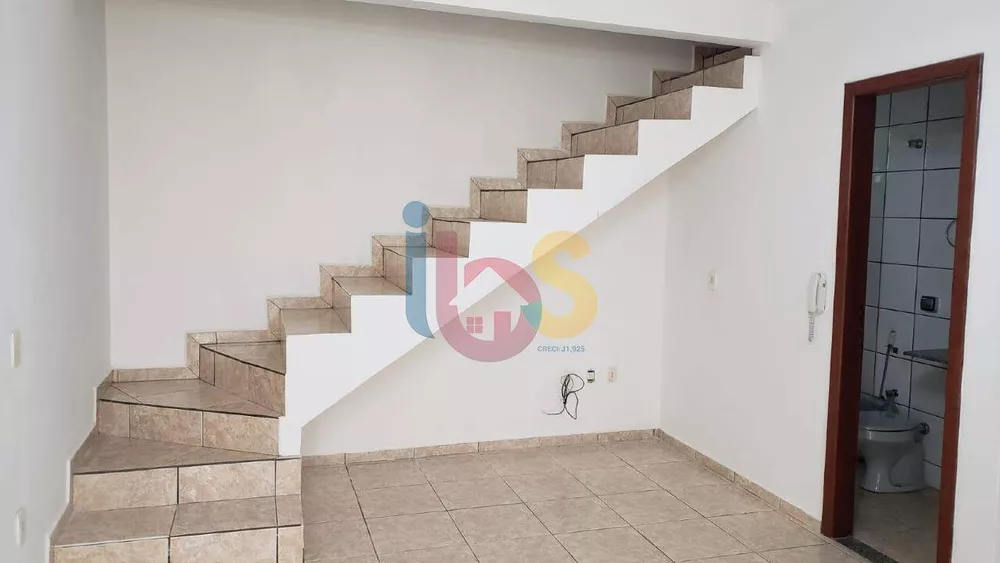 Casa à venda com 4 quartos, 161m² - Foto 6